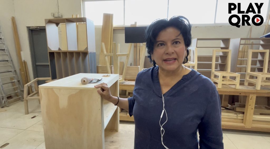 Ella es María Elena Rodríguez, quién se acercó al Centro Cultural de El Tintero en Qro y estudió en el taller de carpintería y ya esta pensando en un negocio propio. Conoce su historia. 